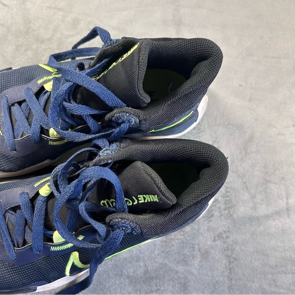 Nike Renew Elevate 111 Basketball Sneakers size 5.5 Navy Blue - Picture 3 of 6
